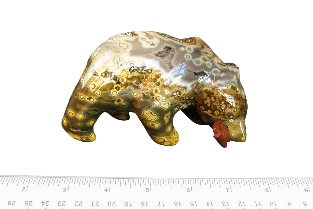 Sea Jasper Bear Eating Fish Carvings